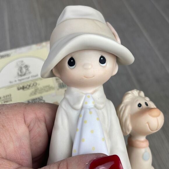 Jonathan & David 1980 Precious Moments Figurine To A Special Dad Figurine E-5212 - Picture 3 of 11